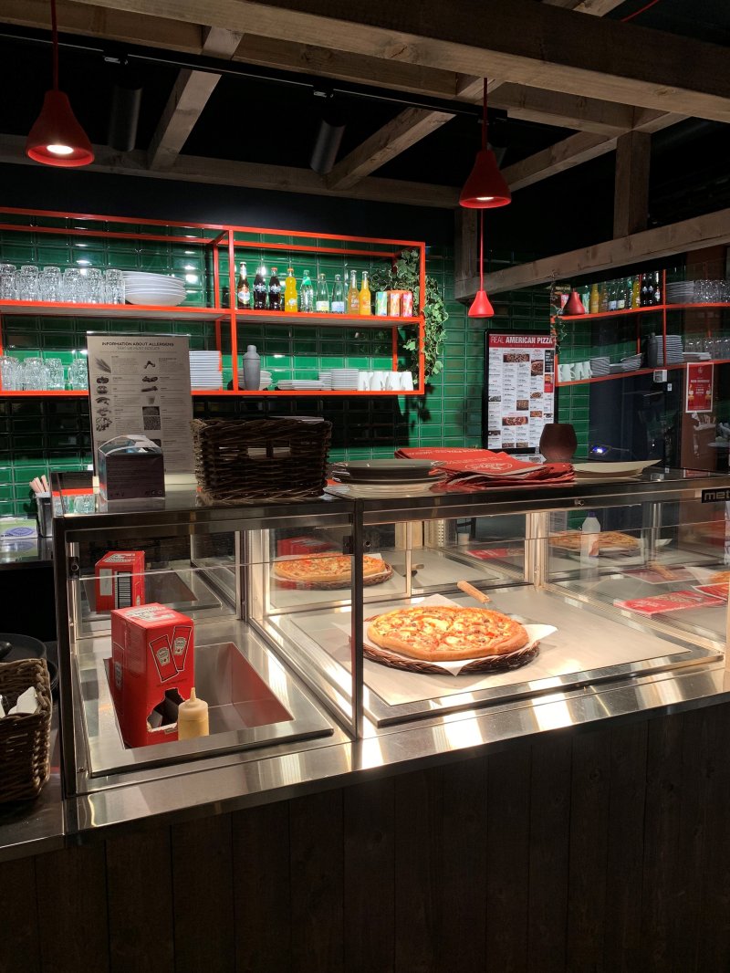 Peppes Pizza Grorud har fått flotte nye lokaler og en fin restaurant på Grorud Senter.